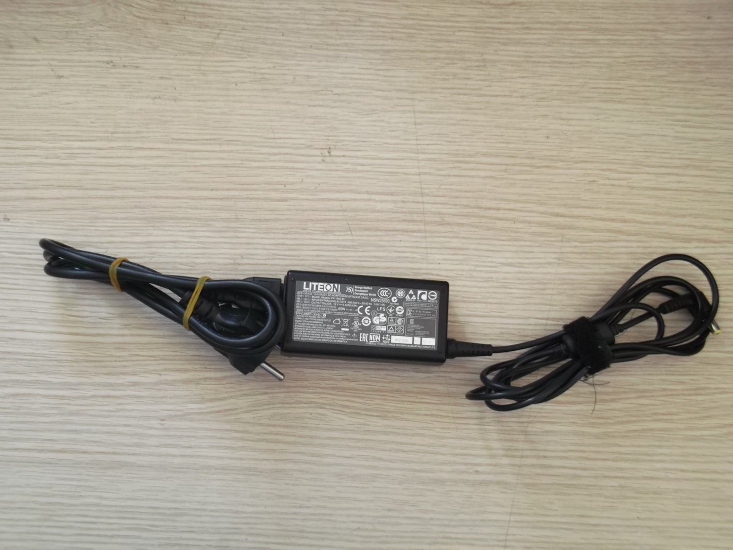 @ORIGINAL E5 571G ADAPTÖR PA-1650-86 Z5WT1 TE69 ADAPTÖR